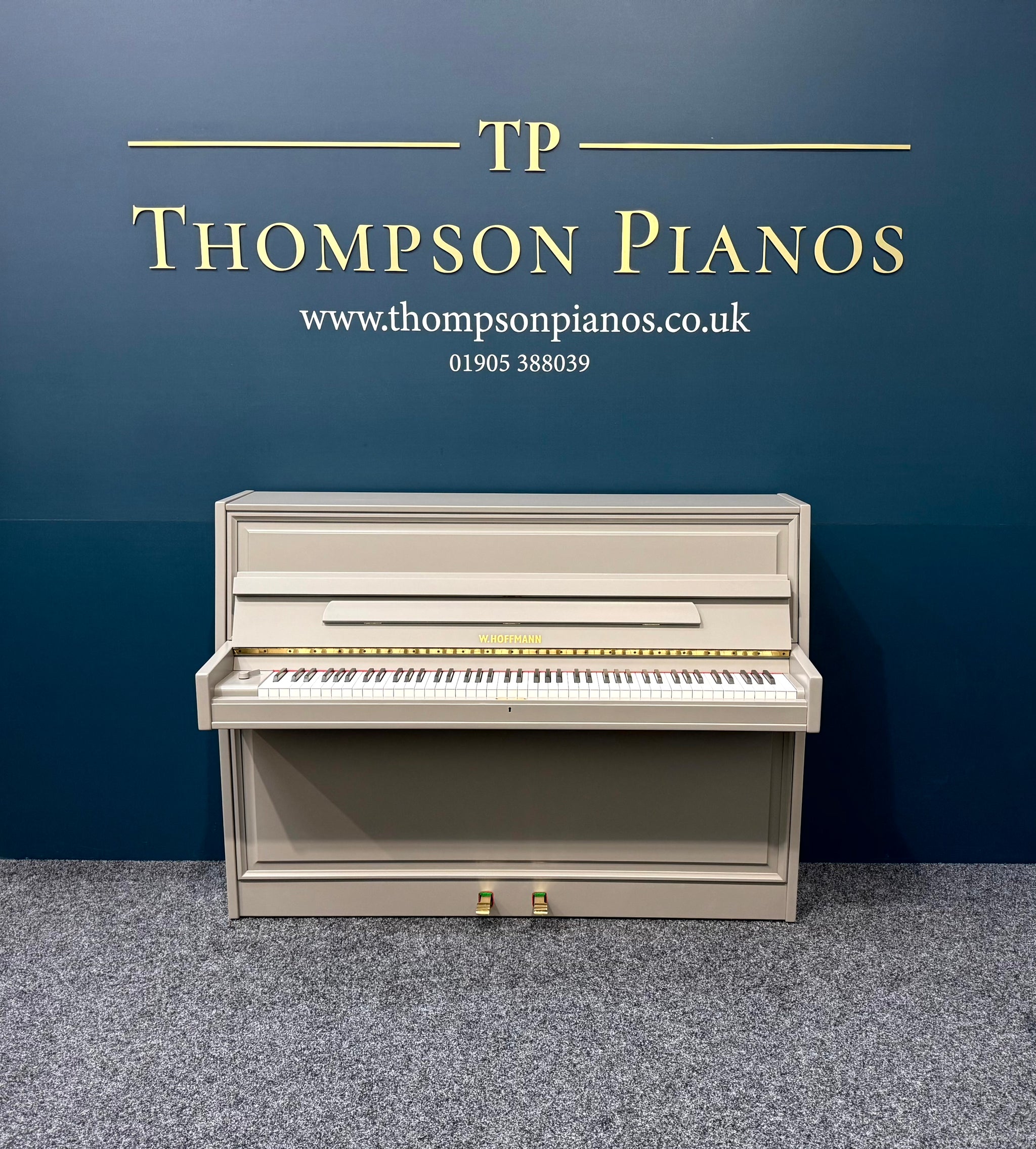 W.Hoffmann Upright Piano (Mole's Breath)